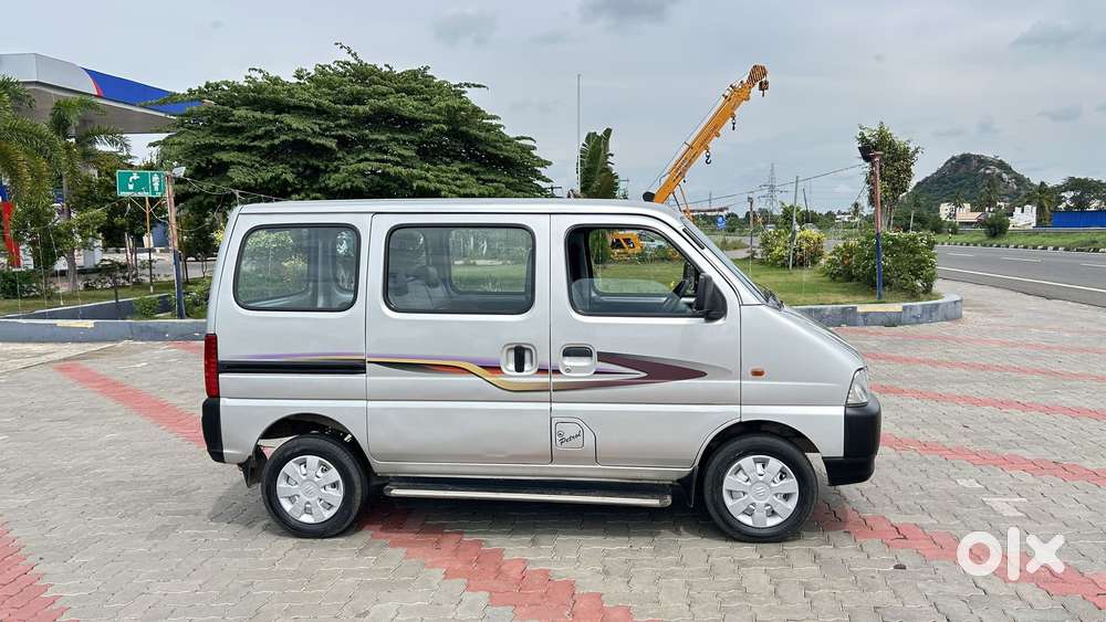 Maruti Suzuki Eeco 5 Str Ac (o), 2022, Petrol