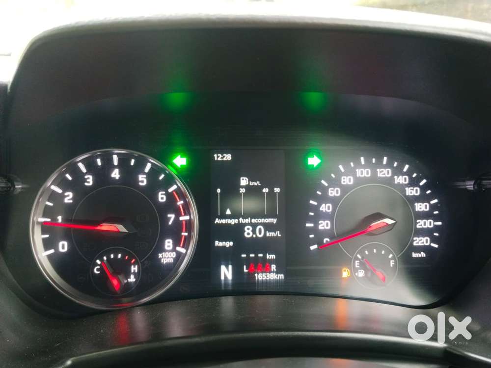 Maruti Suzuki Swift Zxi Plus, 2024, Petrol