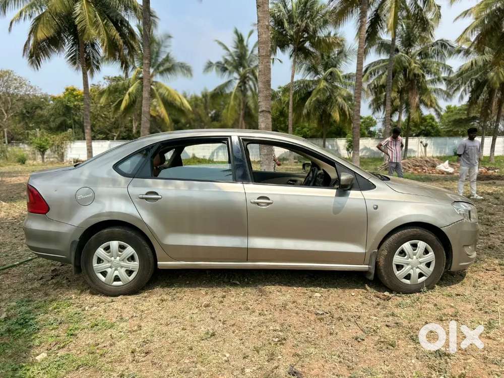 Skoda Rapid 2013 Diesel  Excellent Condition  Smooth Engine