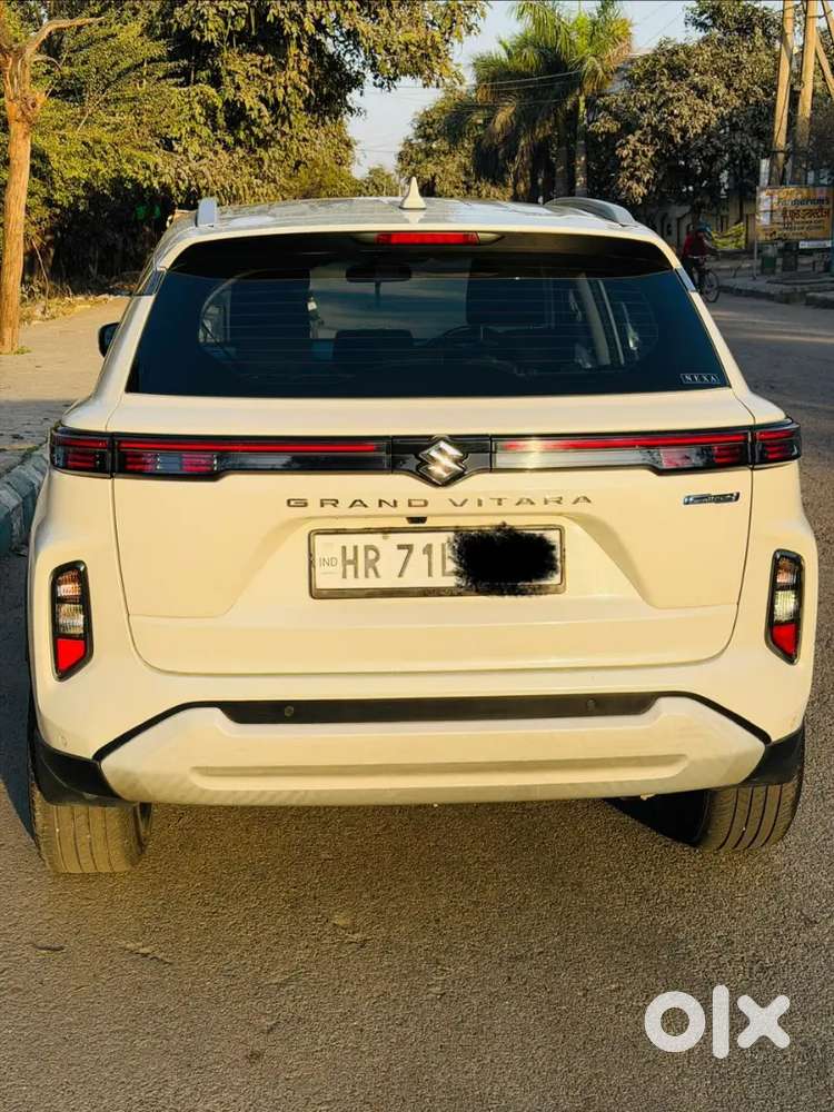 Grand Vitara Automatic With Alloys White Light Full Loading Car