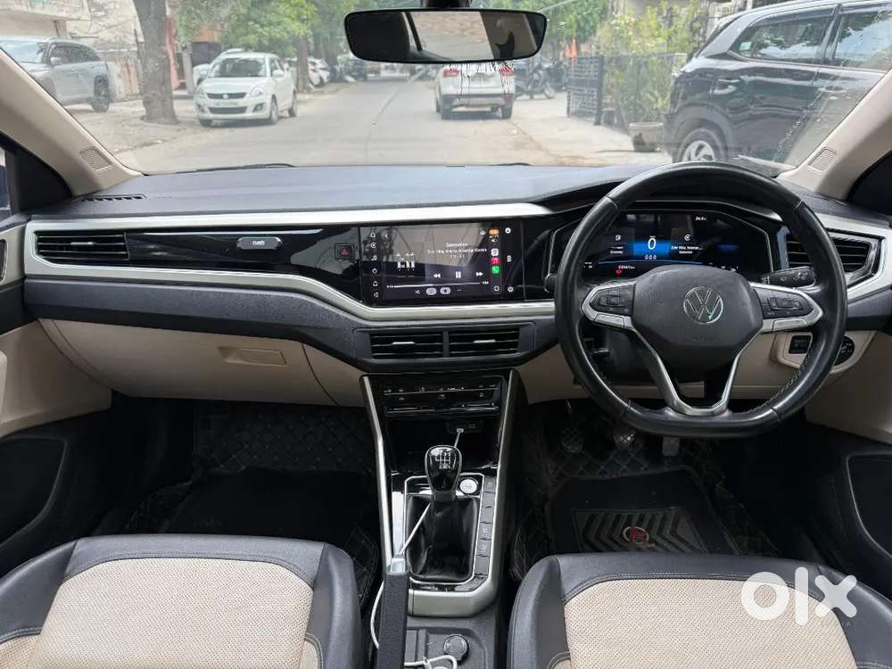Volkswagen Virtus 1.0 Topline Tsi 2024 Model Car