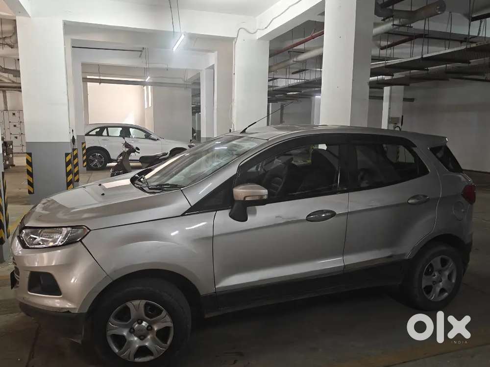 Ford Ecosport 2015 Petrol 90000 Km Driven Well Maintained
