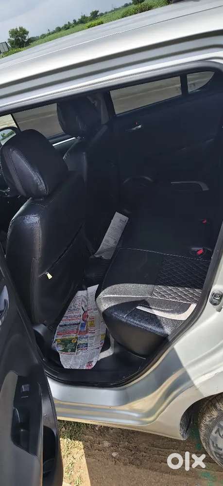 Maruti Suzuki Swift Vxi 2017