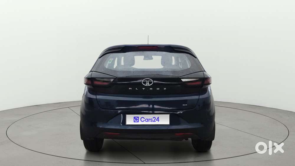 Tata Altroz 1.2 Xta Petrol Dct, 2022, Petrol