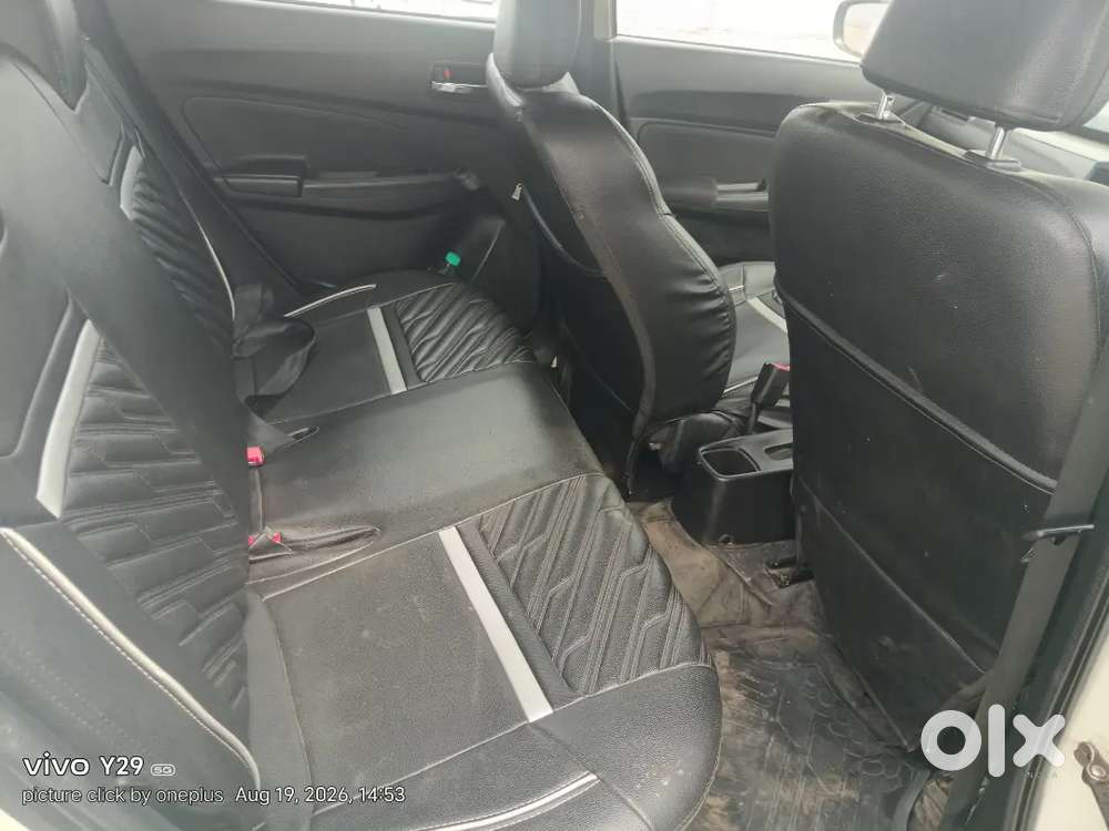 Maruti Suzuki Swift Vxi 2021