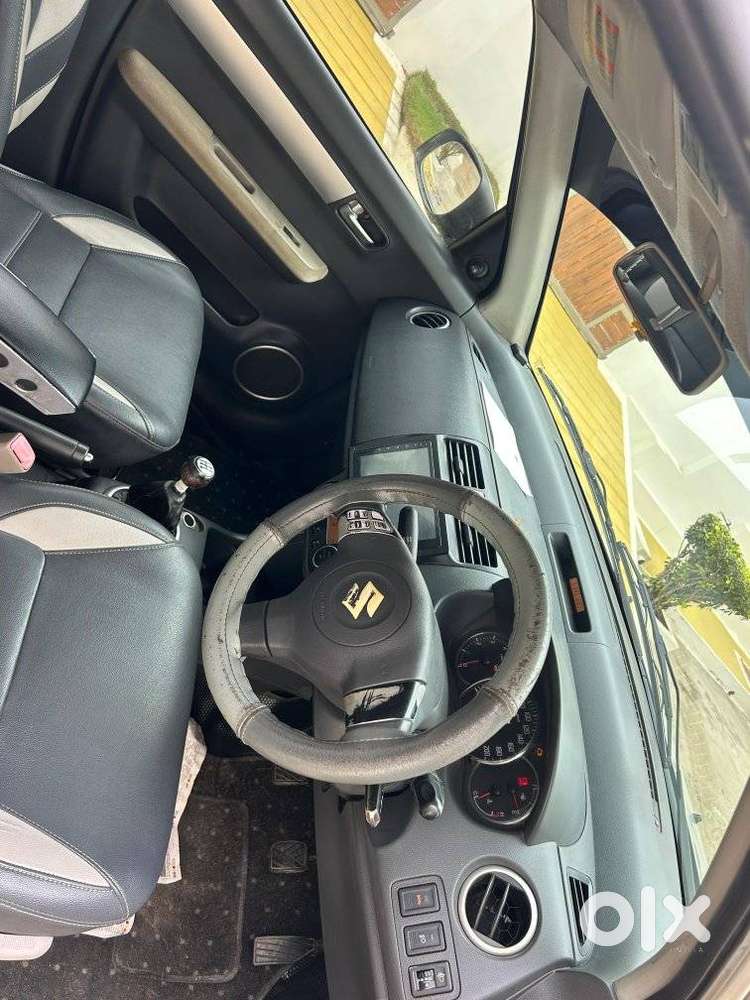 Maruti Suzuki Swift Dzire Zdi, 2010, Diesel