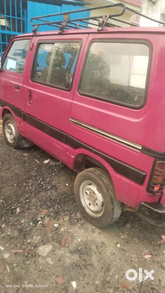 Maruti Suzuki Omni 2002 Petrol 27000 Km Driven