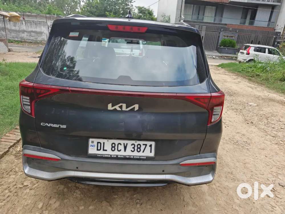 Kia Carens 1.5 Petrol + Cng