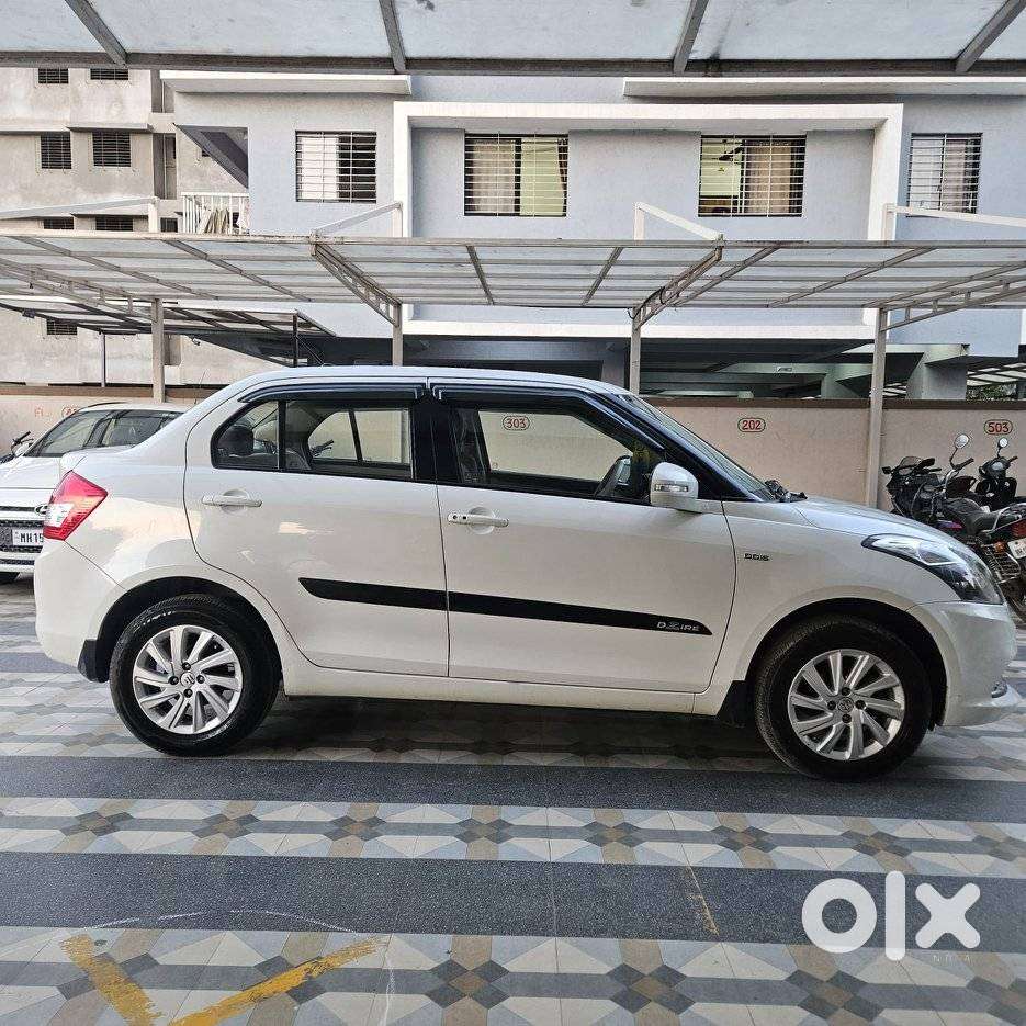 Maruti Suzuki Dzire Ags Zdi Plus, 2015, Diesel