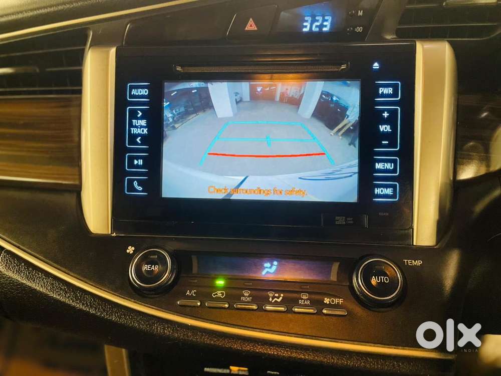 Toyota Innova Crysta 2.8 Zx At, 2016, Diesel