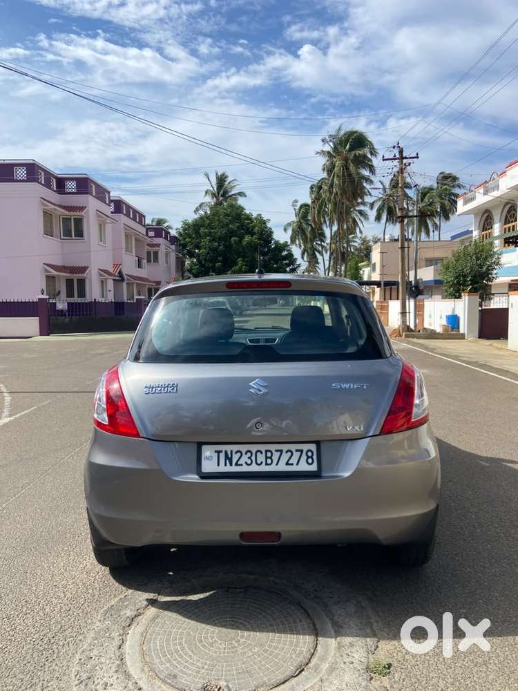 Maruti Suzuki Swift Vxi With Abs, 2015, Petrol
