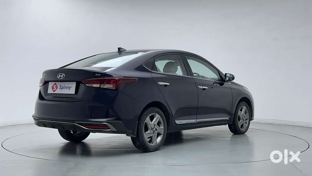 Hyundai Verna 1.5 Sx (o) Vtvt Ivt, 2022, Petrol