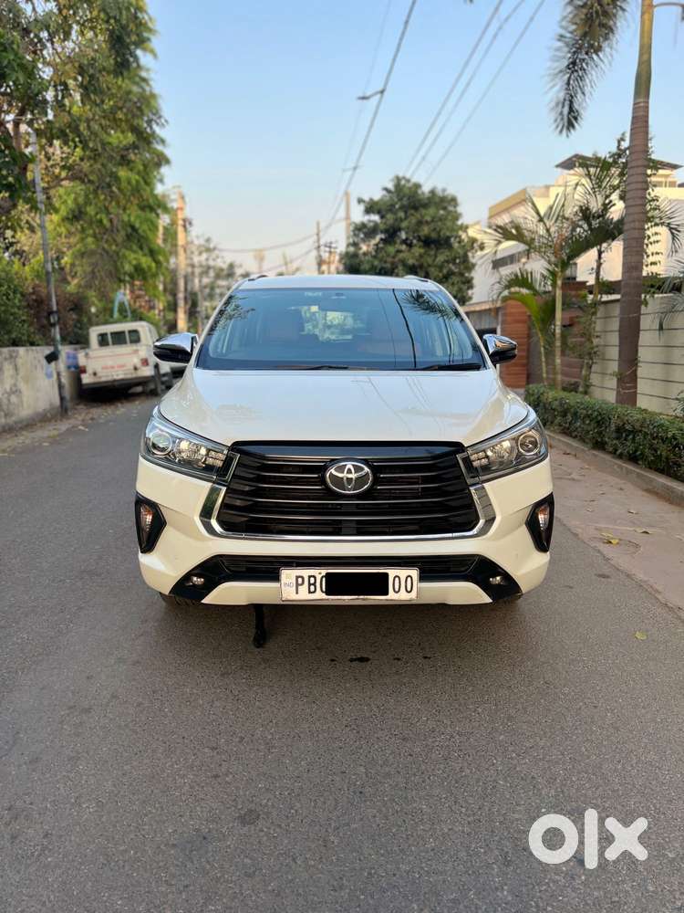 Toyota Innova Crysta 2.4 Z 7 Str, 2021, Diesel