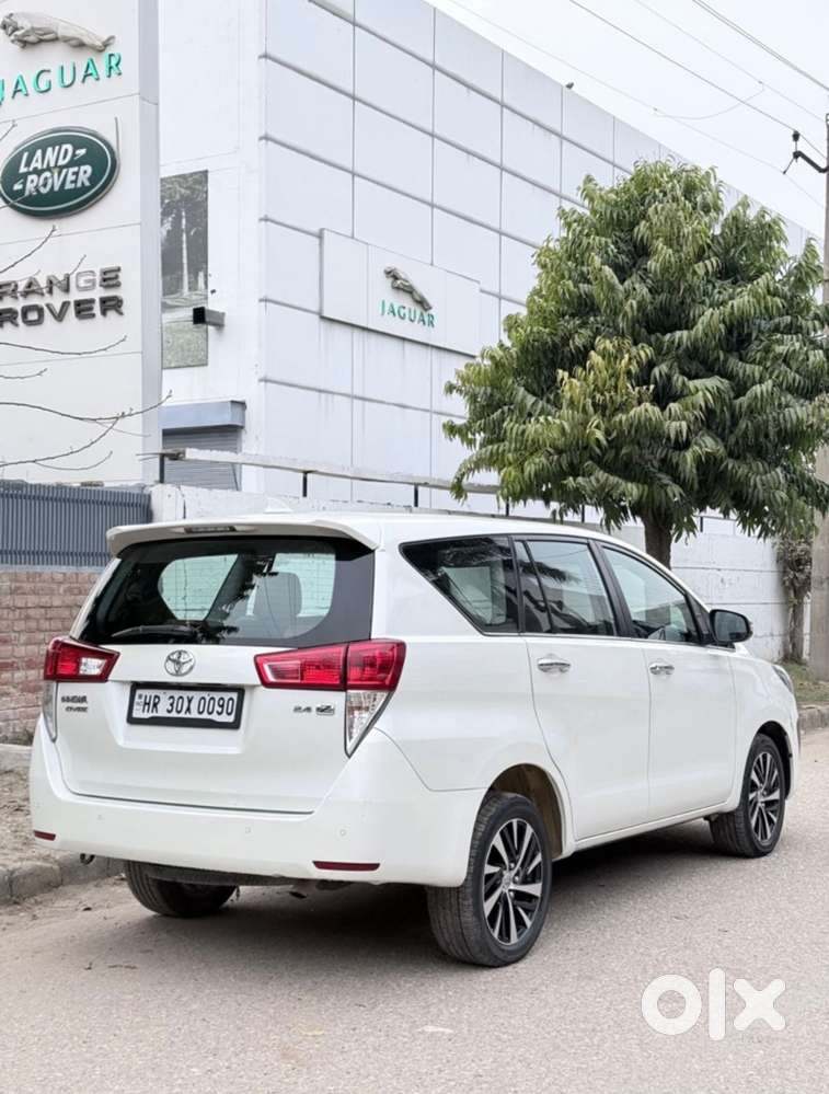 Toyota Innova Crysta 2.8z Automatic, 2021, Diesel