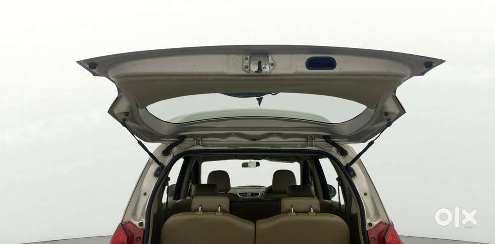 Maruti Suzuki Ertiga Zxi Plus Petrol, 2017, Petrol