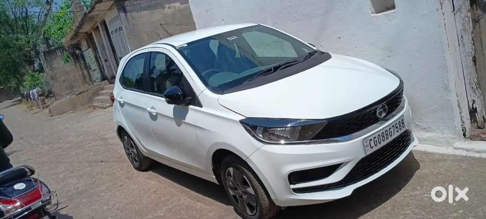 Tata Tiago 2026 Petrol 1100 Km Driven