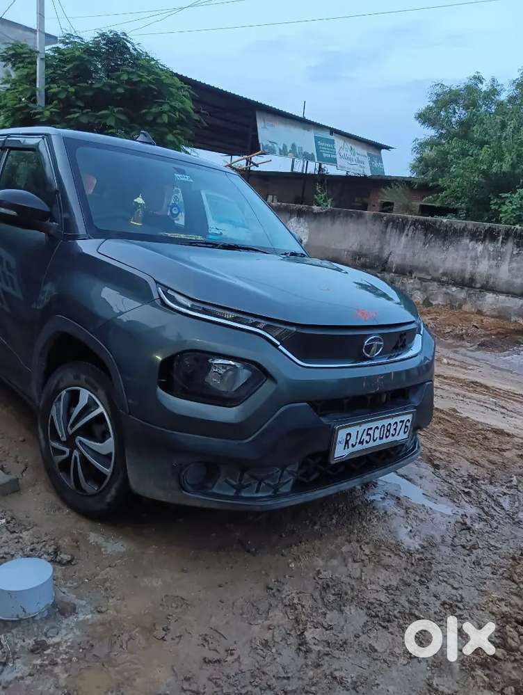 Tata Punch Rhythm 2021