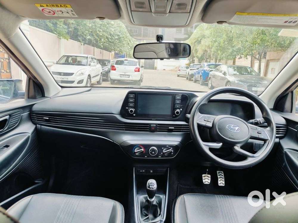Hyundai I20 Sportz 1.2 Ivt, 2020, Petrol