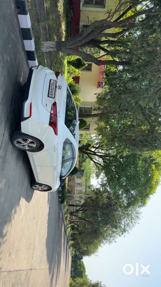 Hyundai Verna Petrol 2018