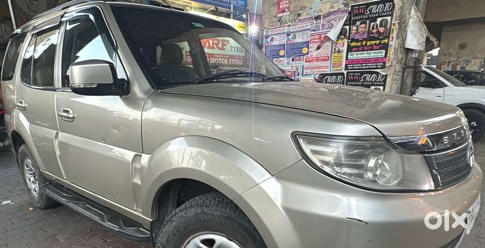 Tata Safari Storme 2013