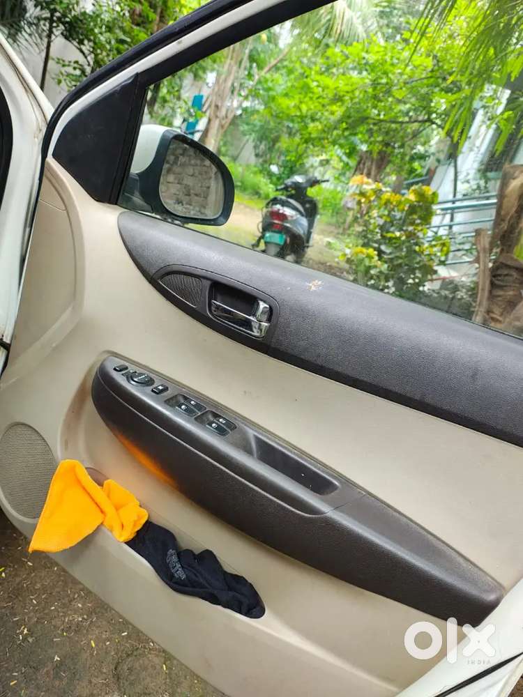 Hyundai I20 2012 Diesel 137000 Km Driven
