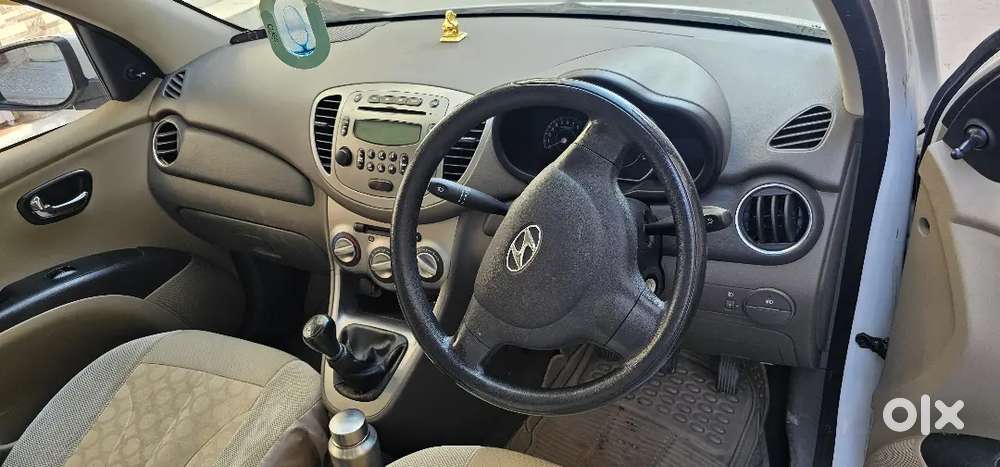 Hyundai I10 Sportz Petrol 2015
