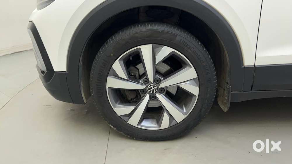 Volkswagen Taigun Topline 1.0 Tsi At (electric Seats), 2022, Petrol