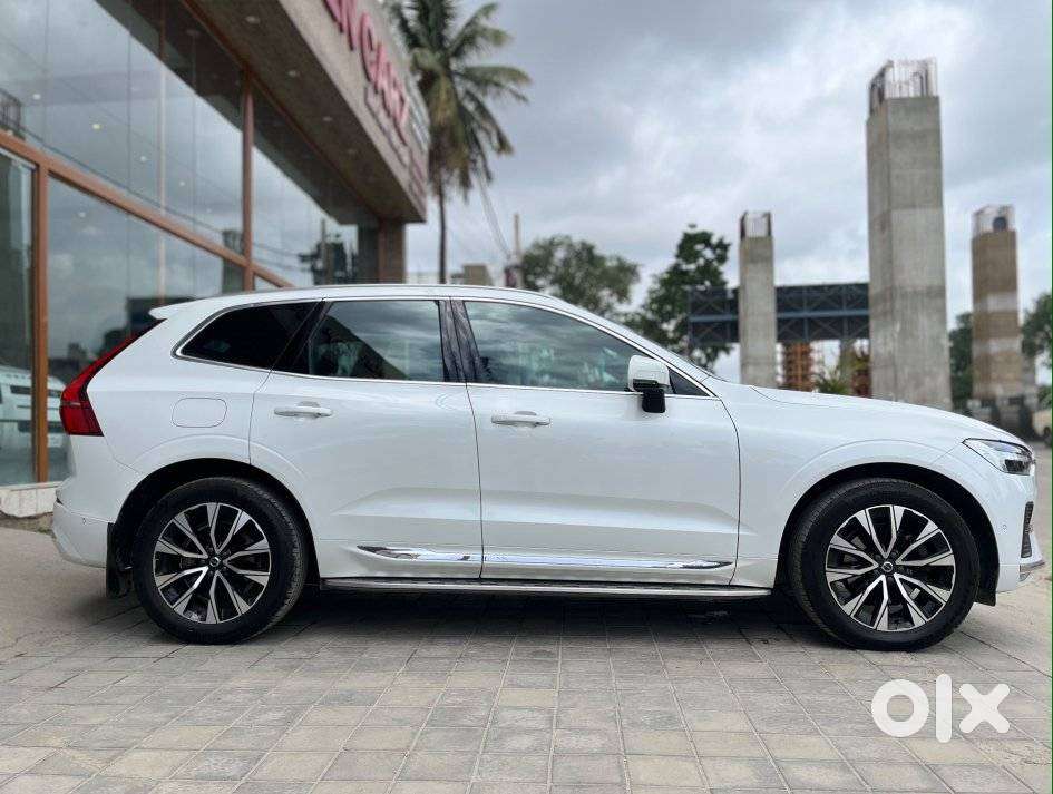 Volvo Xc60 2.0 B5 Ultimate, 2023, Petrol