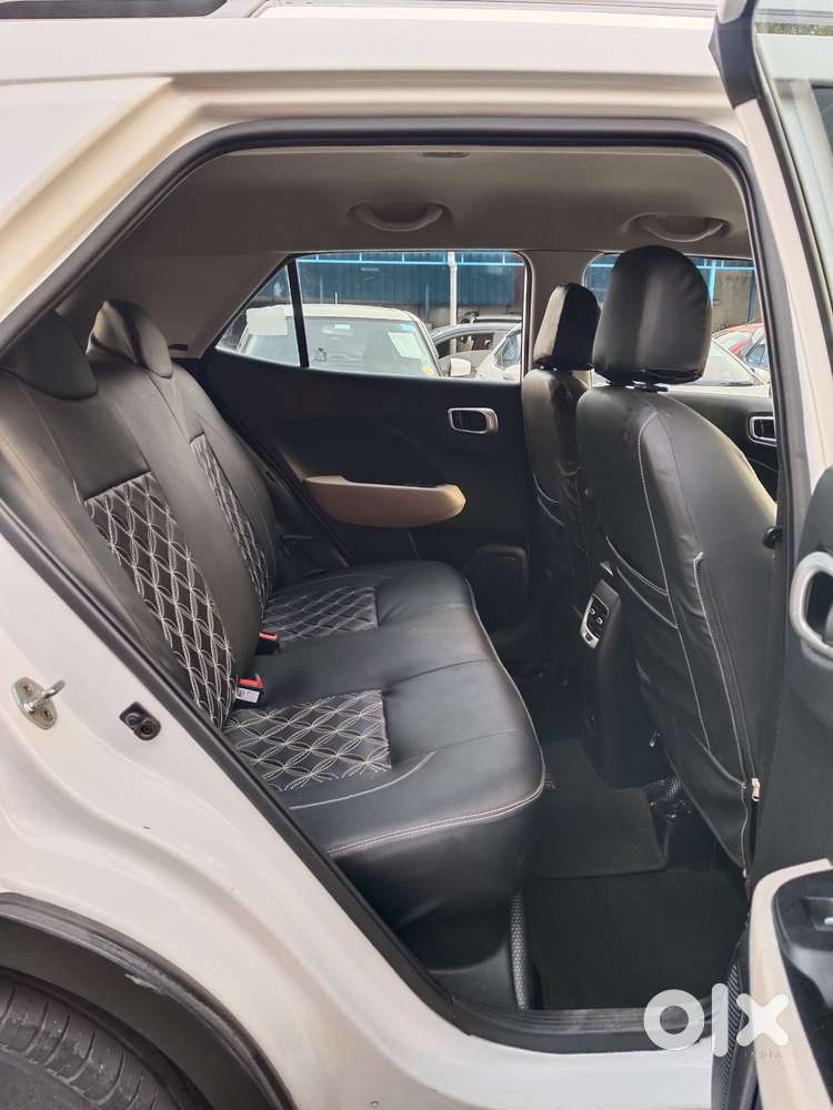 Hyundai Venue 1.5 S (o) Crdi, 2022, Diesel