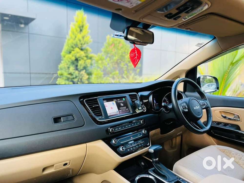 Kia Carnival Limousine Plus 7 Str, 2022, Diesel