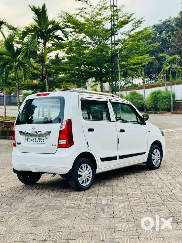 Maruti Suzuki Wagon R Lxi 1.0, 2015, Petrol