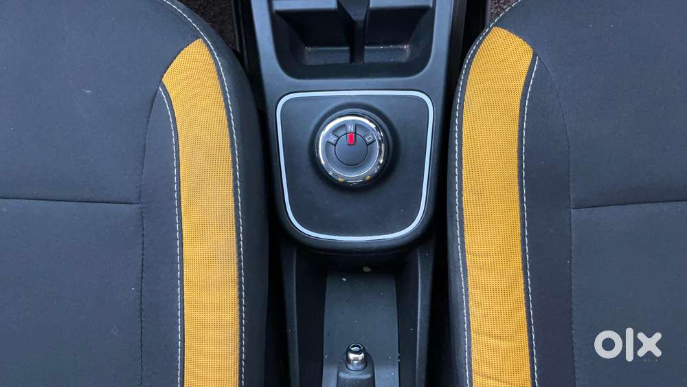 Renault Kwid 1.0 Climber (o) Dual Tone, 2023, Petrol