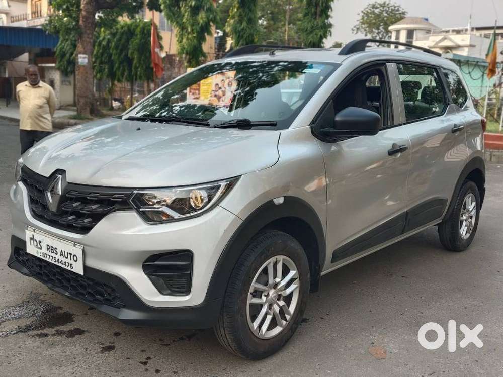 Renault Triber Rxl, 2022, Petrol