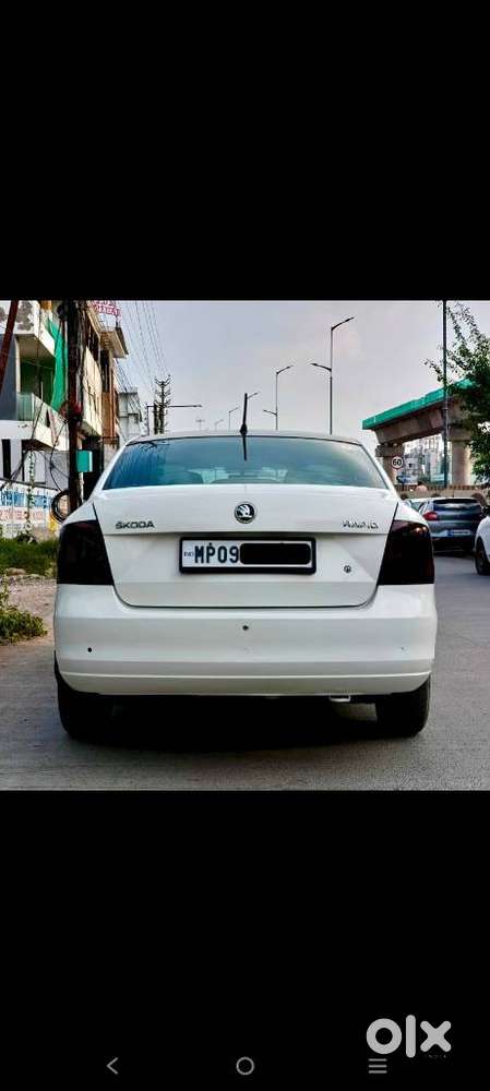 Skoda Rapid 1.6 Mpi Ambition, 2015, Diesel