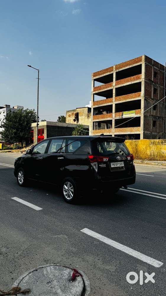 Toyota Innova Crysta 2.4 Z 7 Str, 2016, Diesel