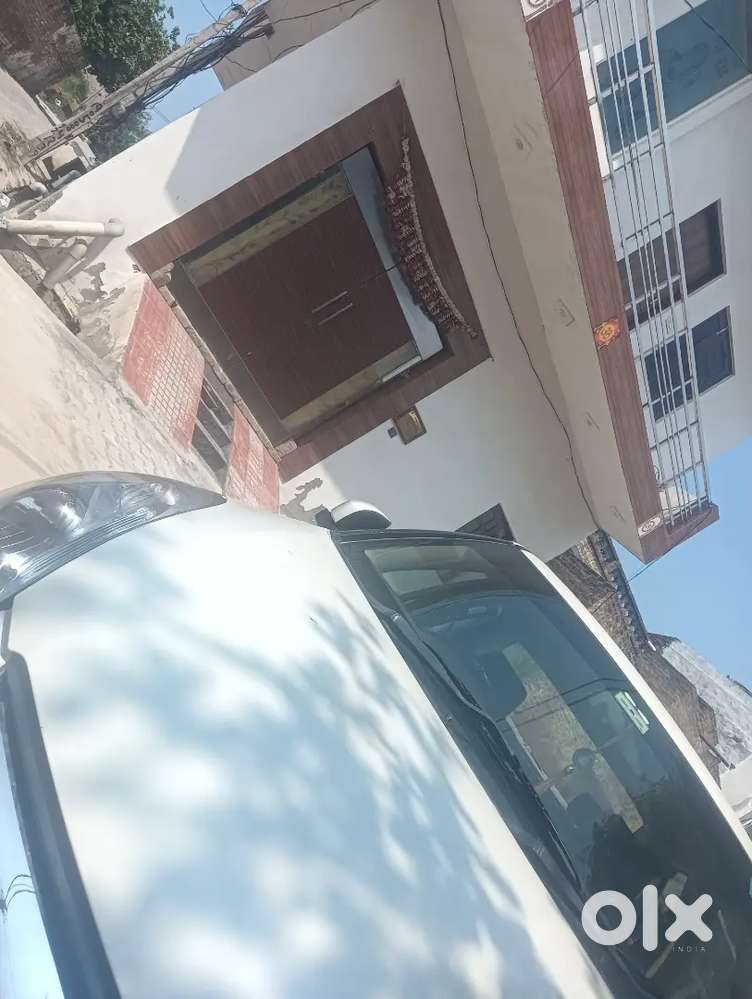 Maruti Suzuki Dzire 2017 Lxi Manual Paris 275000