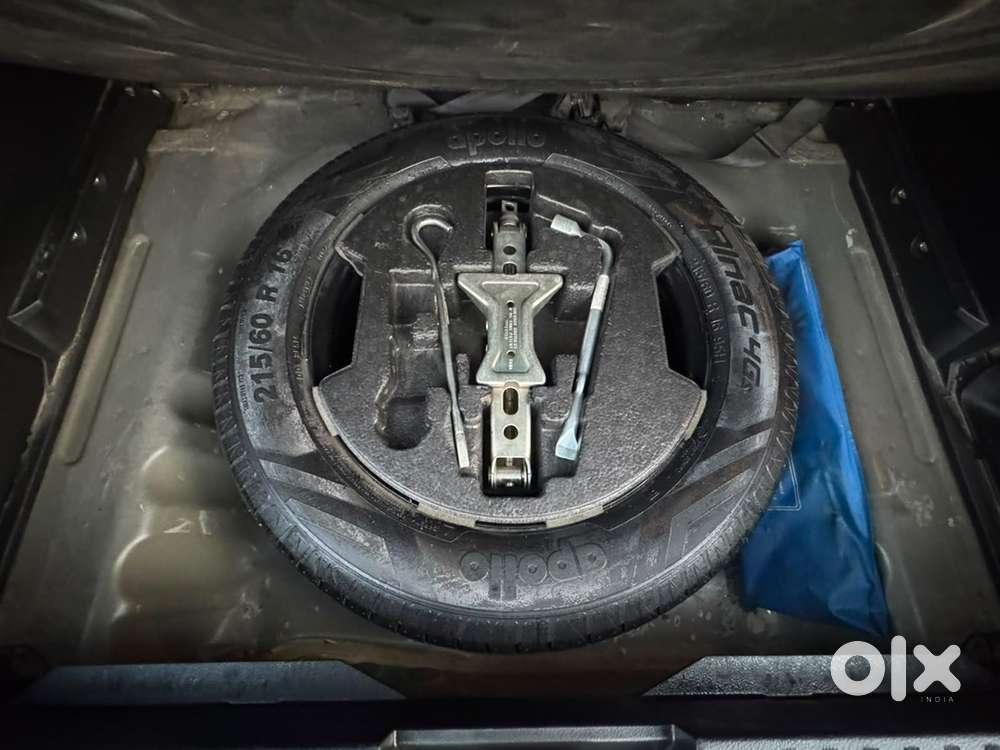 2019 Maruti Brezza Zdi Diesel Manual Car