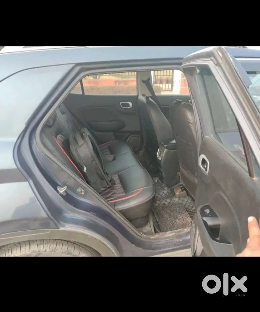 Hyundai Venue Petrol Manual 2021