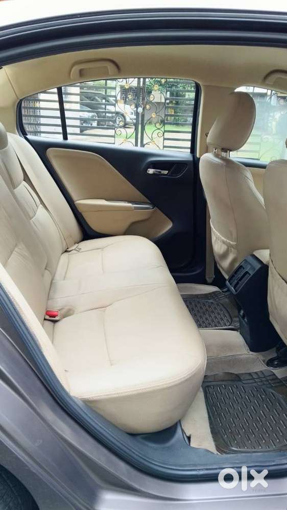 Honda City V Mt, 2015, Petrol