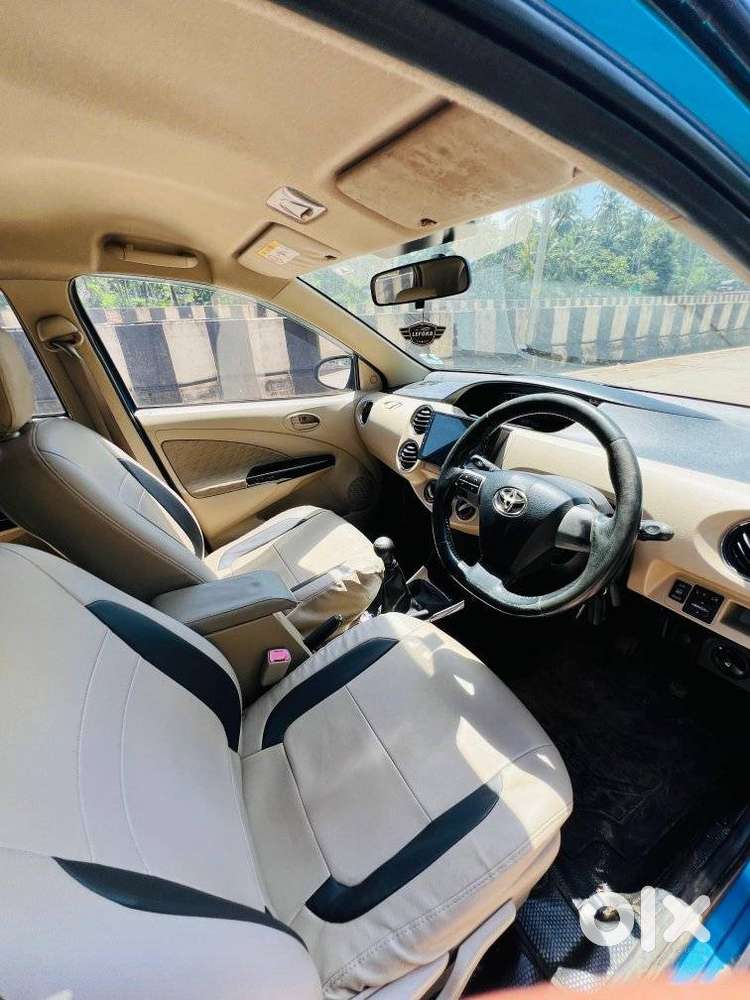 Toyota Etios Liva 1.2 Vx, 2016, Petrol
