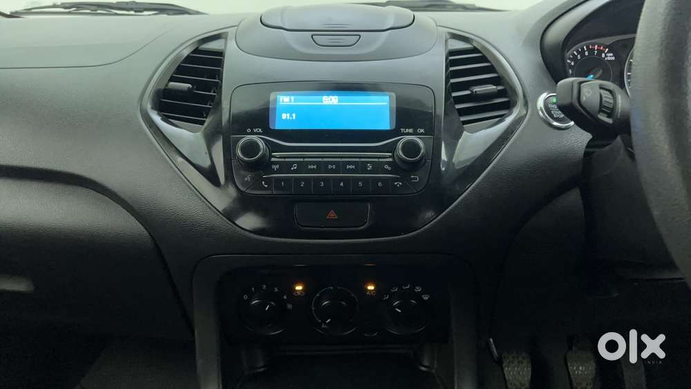 Ford Figo Titanium, 2020, Petrol