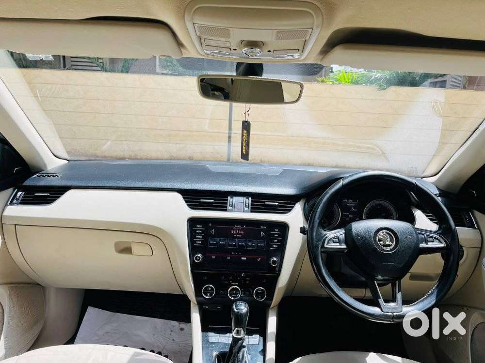 Skoda Octavia 1.8 Tsi At L K, 2018, Petrol