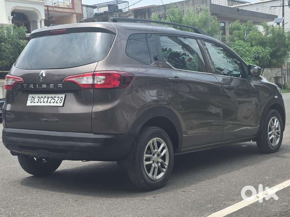 Renault Triber Rxl, 2022, Petrol
