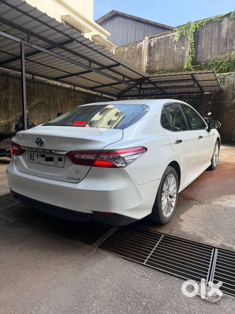 Toyota Camry Hybrid, 2019, Petrol