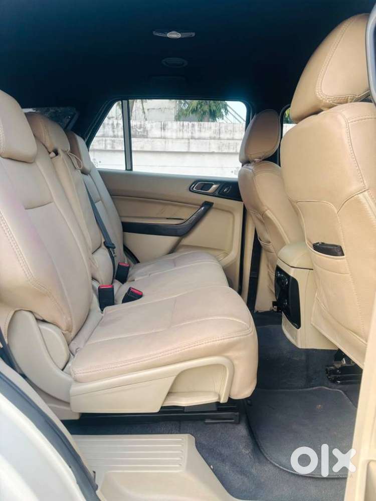 Ford Endeavour 2.2 Titanium At 4x2, 2016, Diesel