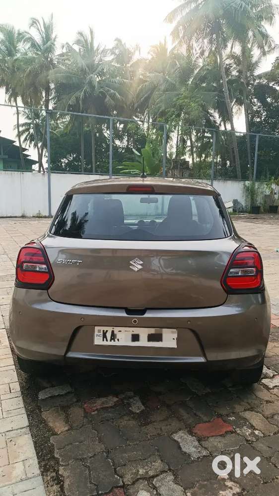 Maruti Suzuki Swift 2021 Ags Amt