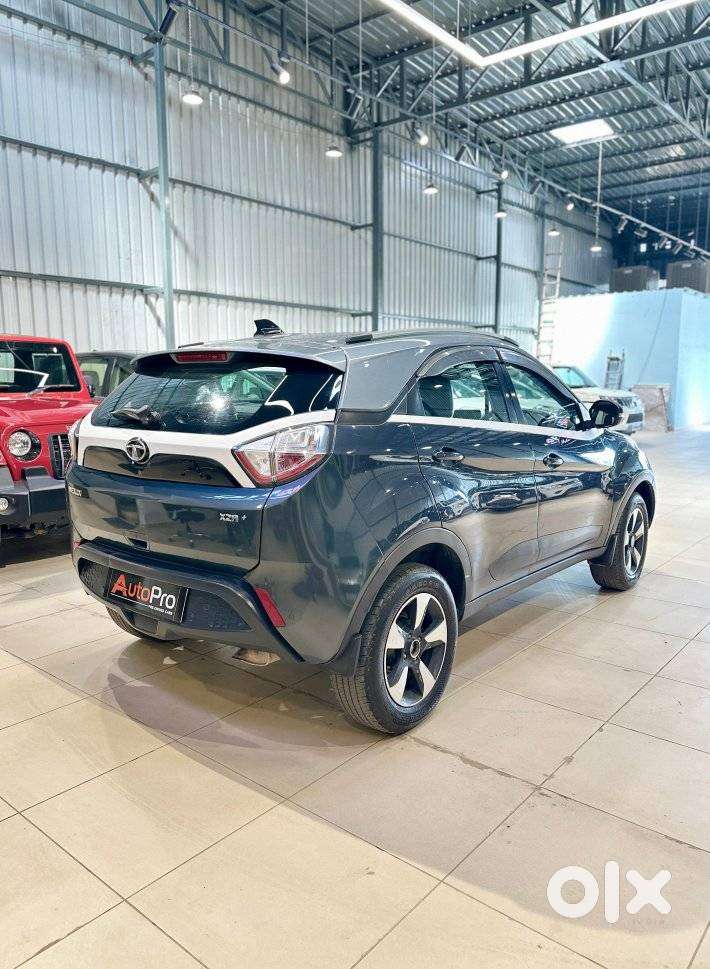 Tata Nexon 1.2 Revotron Xza Plus, 2019, Petrol