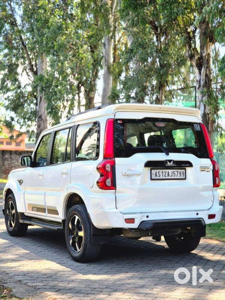 Mahindra Scorpio Classic 2.2 S 11 Mt 7 Cc, 2024, Diesel