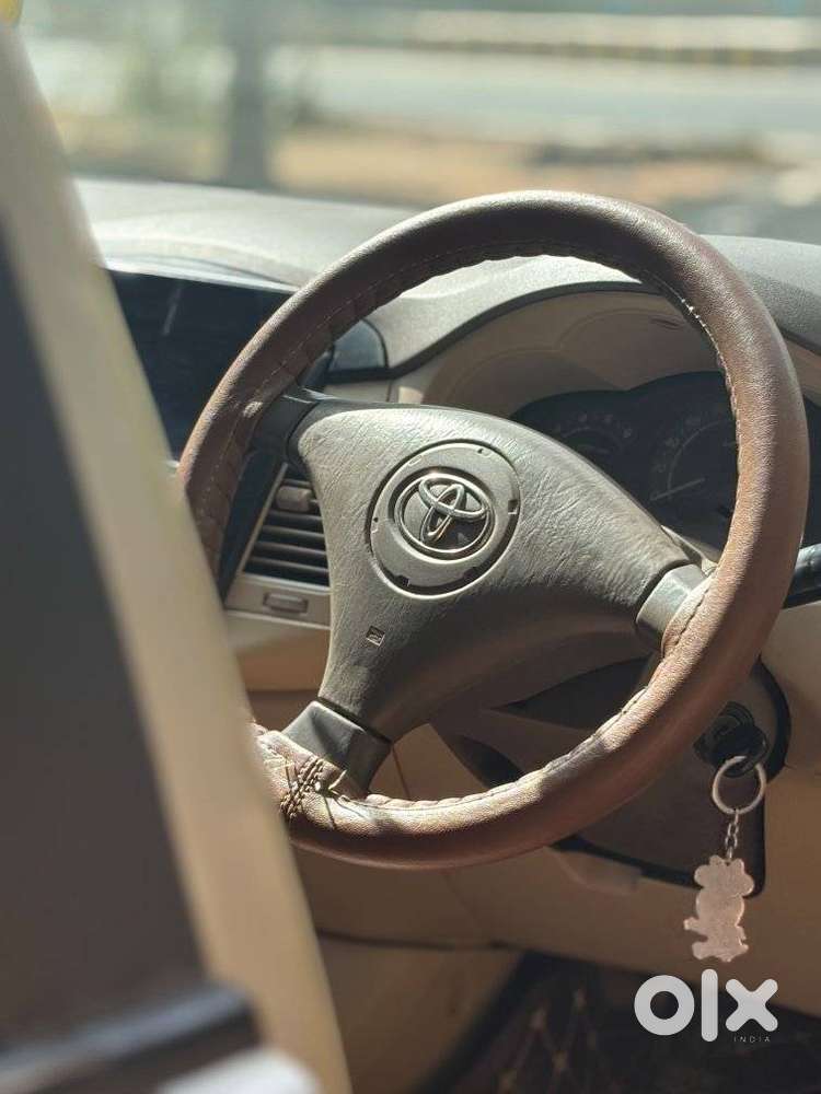 Toyota Innova 2.0 V, 2008