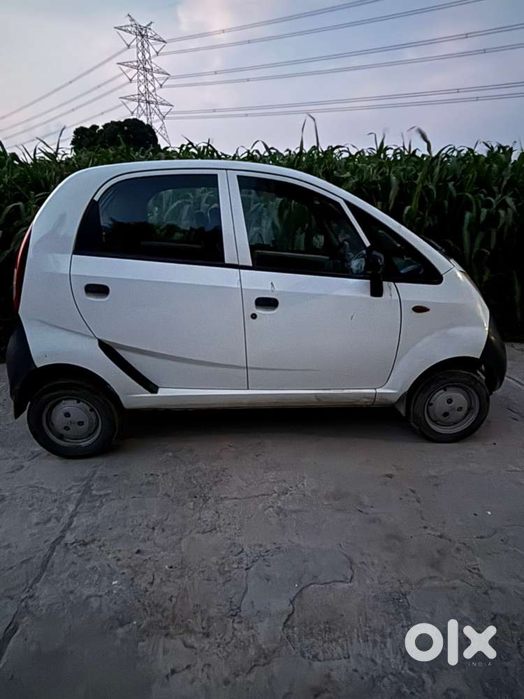 Well-maintained Tata Nano 2015 – Best Price, Just Buy & Drive
